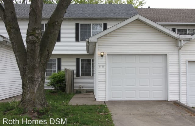 1725 North Ave - 1725 North Avenue, Norwalk, IA 50211