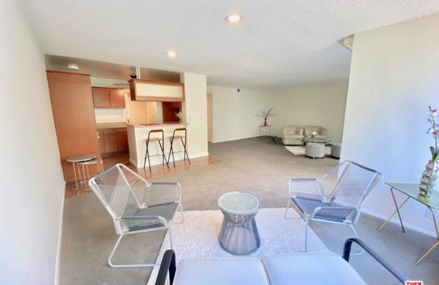 6555 GREEN VALLEY CIR - 6555 Green Valley Circle, Culver City, CA 90230