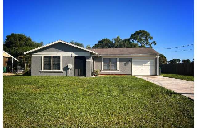 271 NW Archer Avenue photos photos