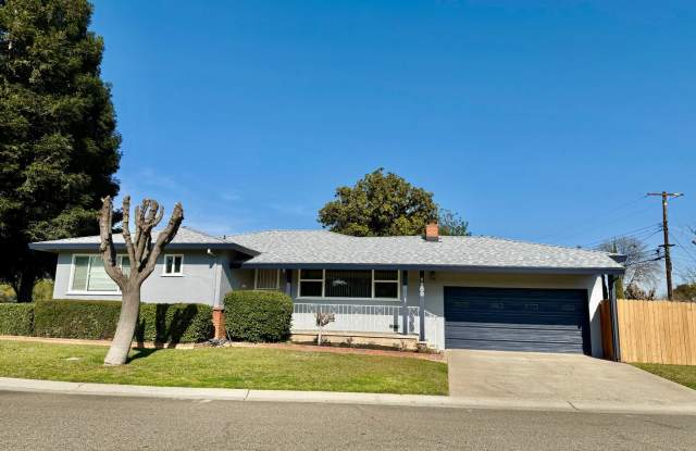 Just reduced! - 1900 Flowers Street, Arden-Arcade, CA 95825