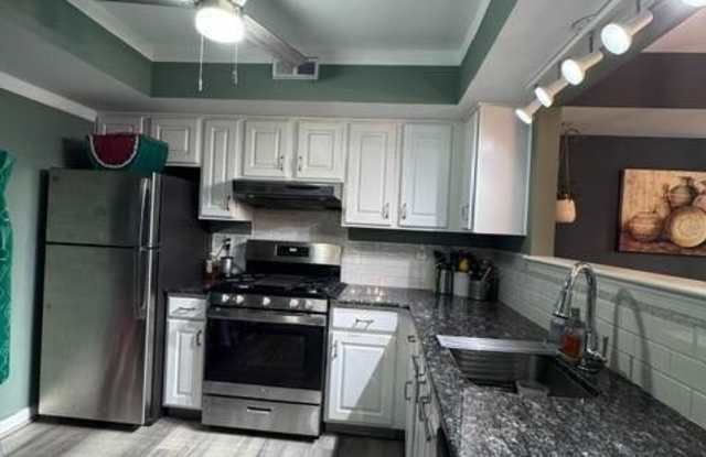 147 WOODLAKE Drive Gallery 2