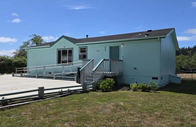 3 bedroom, 1 3/4 bath home in Hoquiam on the river! photos photos