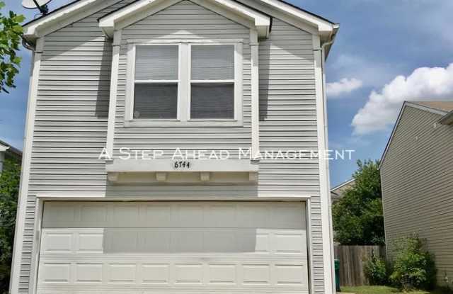 6744 Stanhope Dr - 6744 Stanhope Dr, Indianapolis, IN 46254
