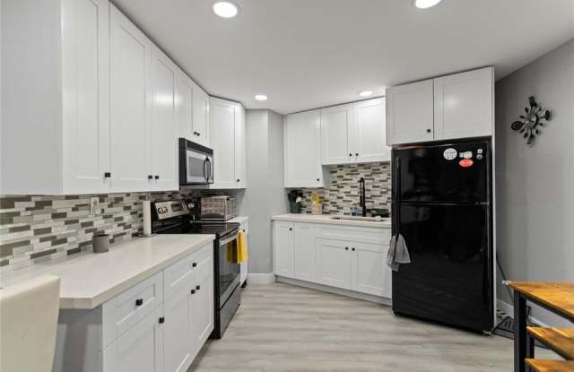 22940 Oxford Place photos photos 22940 Oxford Place photos photos