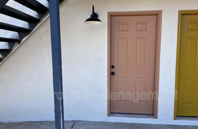 1320 Martin Luther King Jr Ave NE photos photos