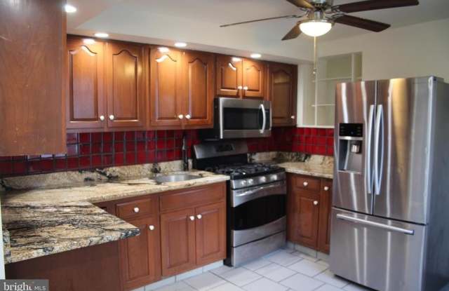 204 MAPLE STREET photos photos