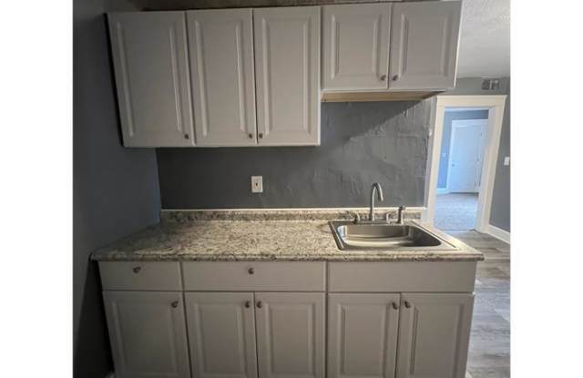1306 West 80th Street photos photos
