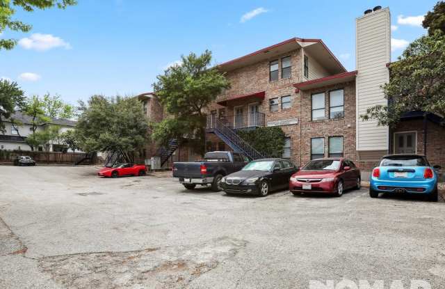 2 Bedroom Condo in Austin - Recently Renovated and Partially Furnished photos photos