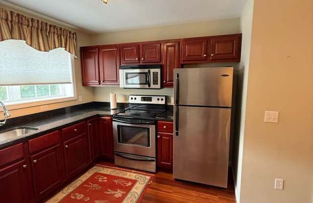 Furnished 2 Bedroom Condo Available for 1 Year Lease photos photos