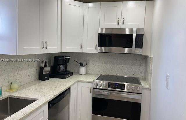 3201 NE 14th St Cswy photos photos