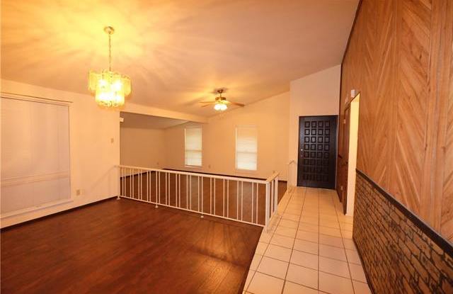 3013 Nutmeg Lane Gallery 3