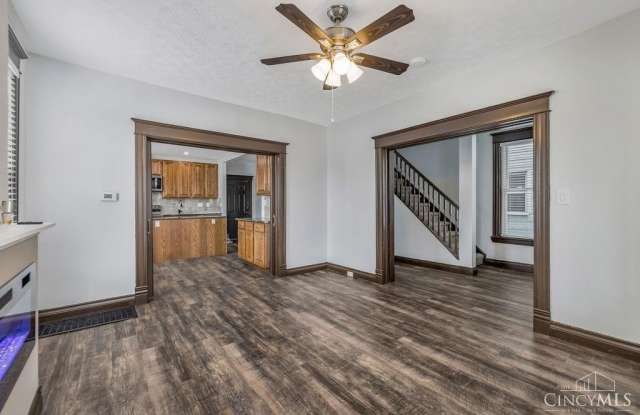 3481 Montgomery Road photos photos