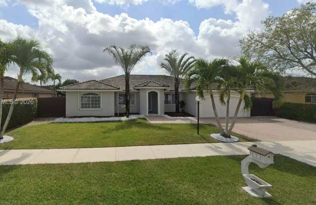 15426 SW 168th Ter photos photos
