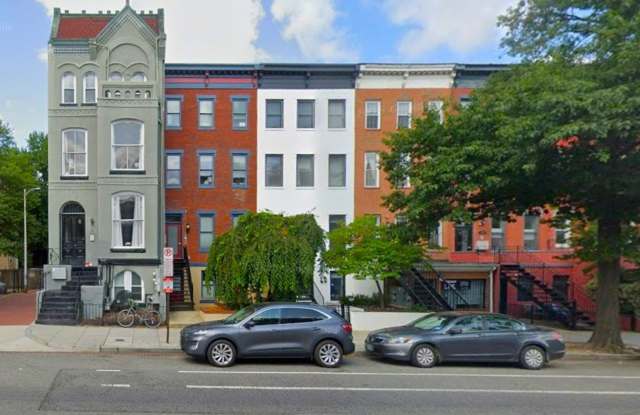 Logan Circle Light Filled One Bedroom with Den Loft with Balcony and Parking! photos photos