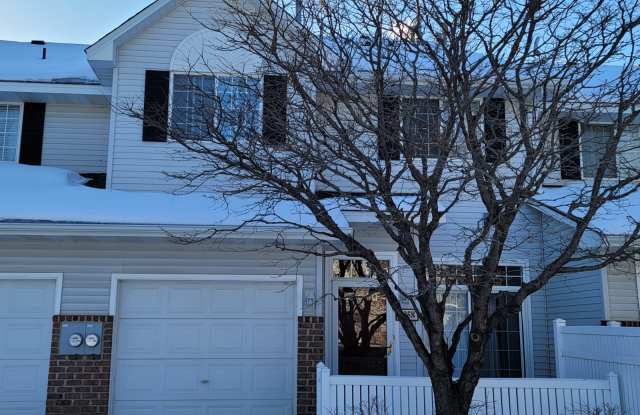8358 Kimball Dr - 8358 Kimball Drive, Eden Prairie, MN 55347