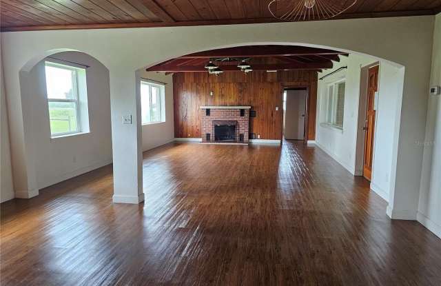18228 KIRK ISLAND Lane Gallery 4