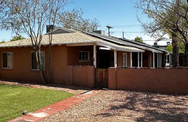 SOLAR...HELP SAVE ON ELECTRIC! 2 bedroom with private yard! photos photos