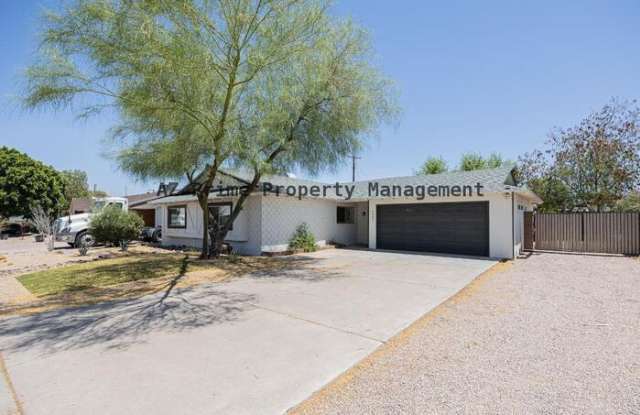 8447 East Lewis Avenue photos photos 8447 East Lewis Avenue photos photos