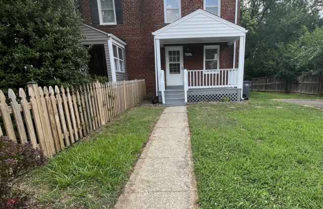 Alexandria/Huntington Metro - 5936 Monticello Rd - $2,595.00 photos photos
