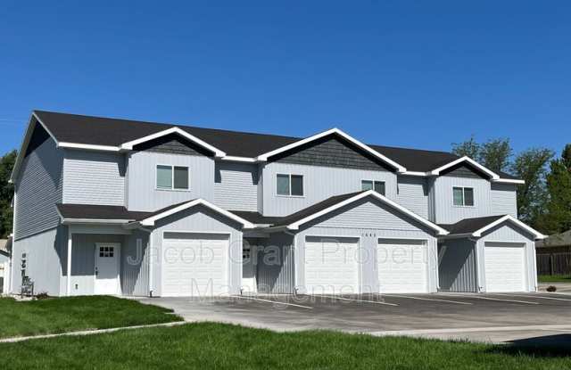 1645 S Bellin Rd photos photos