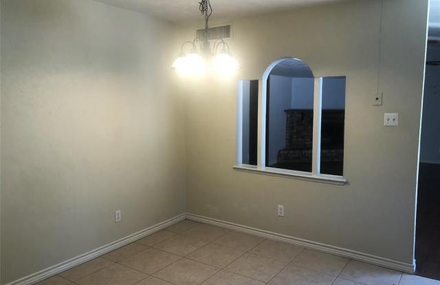 2706 Ridgemoor Court Gallery 3