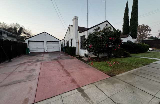 108 E Wyandotte St photos photos