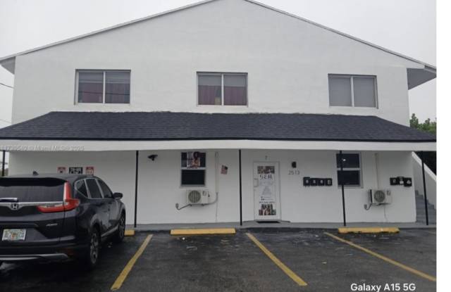 2513 Nw 19th Street photos photos