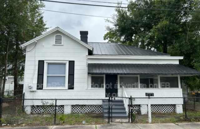 720 E 3rd St photos photos