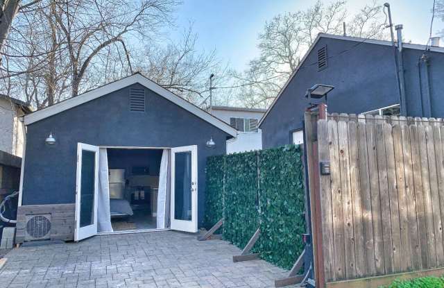 Renovated Studio in Downtown Sacramento! Optional to be furnished. photos photos