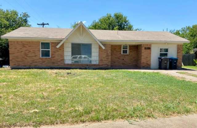 4527 Norris Valley Drive Gallery 1