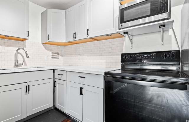 2115 Ala Wai Boulevard - 2115 Ala Wai Boulevard, Honolulu, HI 96815