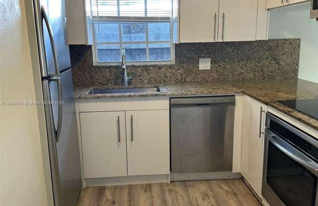 2135 Taylor St photos photos