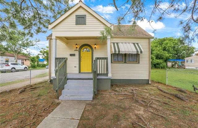 1700 CLOUET Street - 1700 Clouet Street, New Orleans, LA 70117