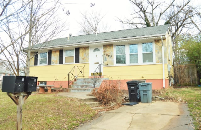 2205 Ohio Ave - 2205 Ohio Avenue, Landover, MD 20785
