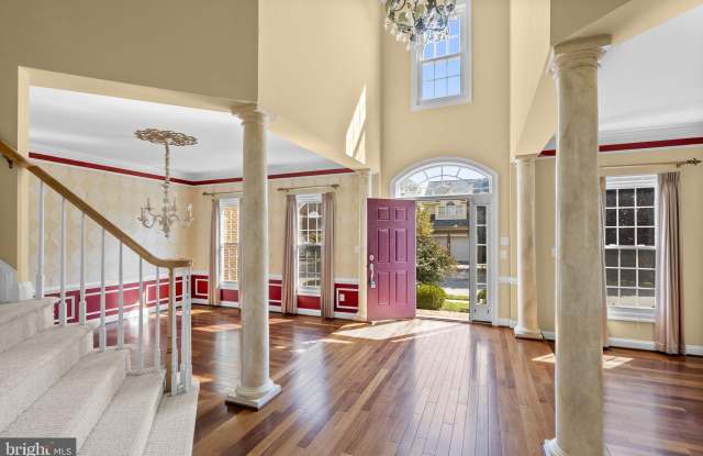 3 SWEETWOOD Court Gallery 3