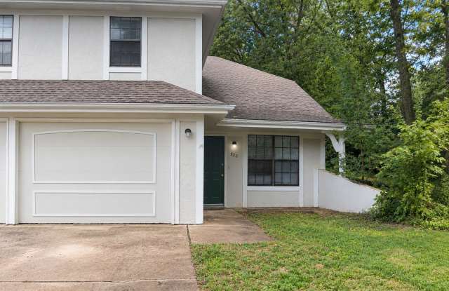 Spacious 3 bed 1.5 bath Liberty! Gallery 1