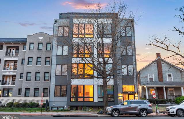 4804 Georgia Avenue NW photos photos