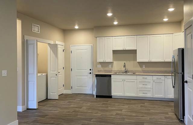 5301 Elyn Lp Gallery 2