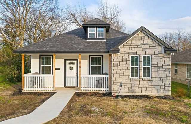 MUST SEE!!! Beautiful Home - Won't Last Long!!! photos photos