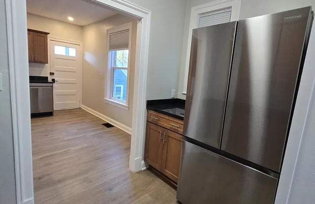 4 Woodville Ter. Gallery 3