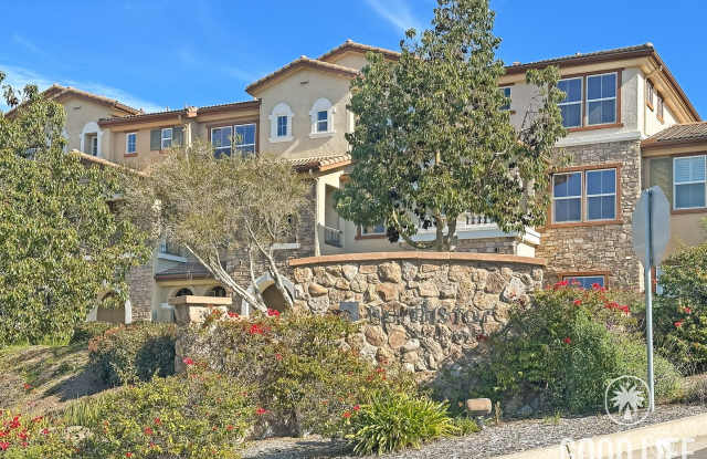 Great 2B/2.5BA Townhouse Available in Santee with Attached Garage  Onsite Pool, Spa, and Playground! photos photos