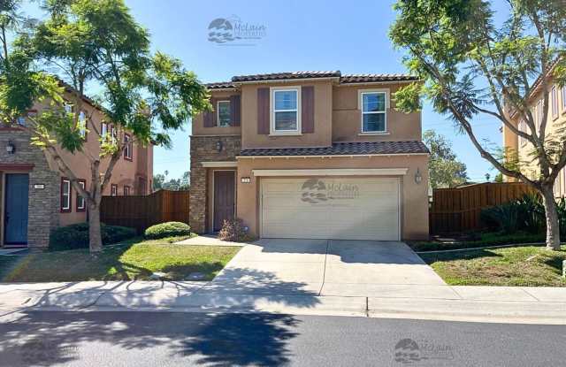 Charming 3BR/3BA Home in Welcoming Tesoro Community photos photos
