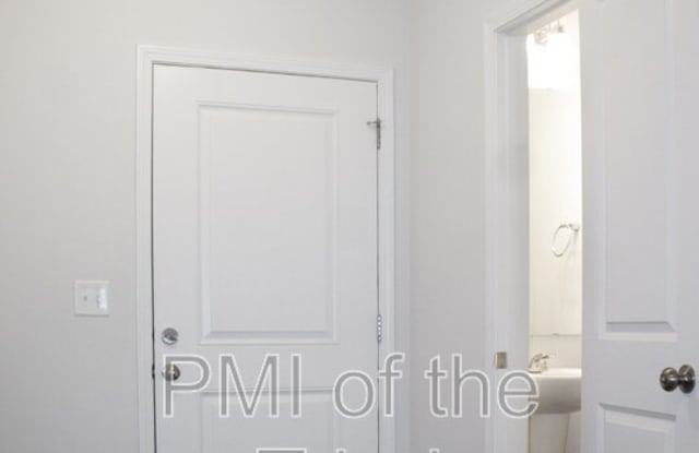 3005 Mackay Pointe Lane Gallery 2