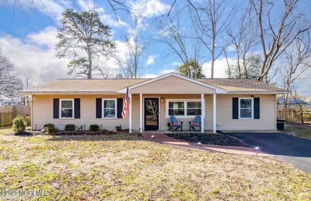 209 Sinclair Avenue photos photos