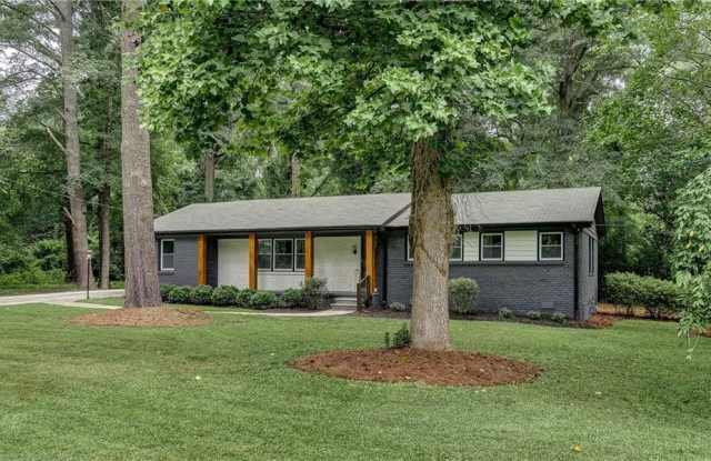 131 Brookwood Drive SW photos photos