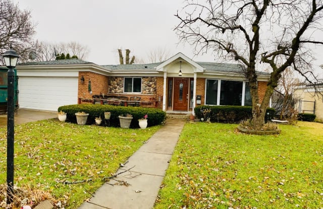 63 Jeffery Lane - 63 West Jeffery Lane, Des Plaines, IL 60018