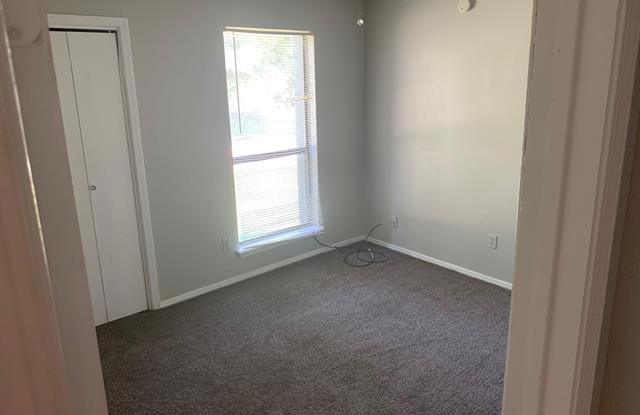 2518 Highgate Drive Gallery 3