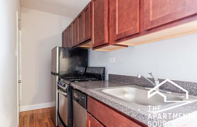 949 West Cornelia Ave. photos photos