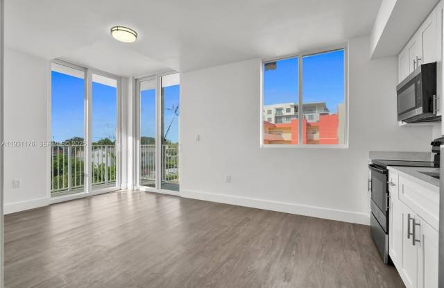 1620 NW 18th St photos photos 1620 NW 18th St photos photos