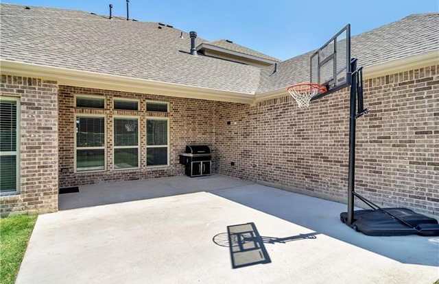 5124 Windstone Drive Gallery 4